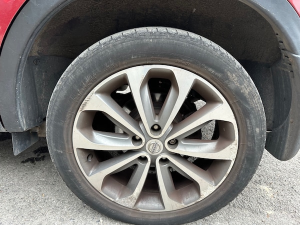 Used Nissan Qashqai 2011 for sale - 76299517: Photo 48