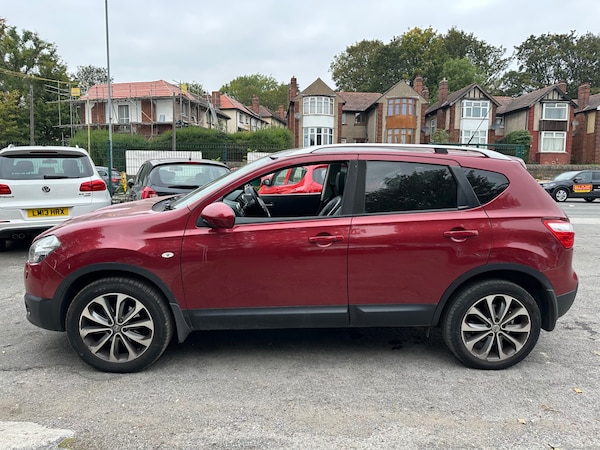 Used Nissan Qashqai 2011 for sale - 76299517: Photo 9