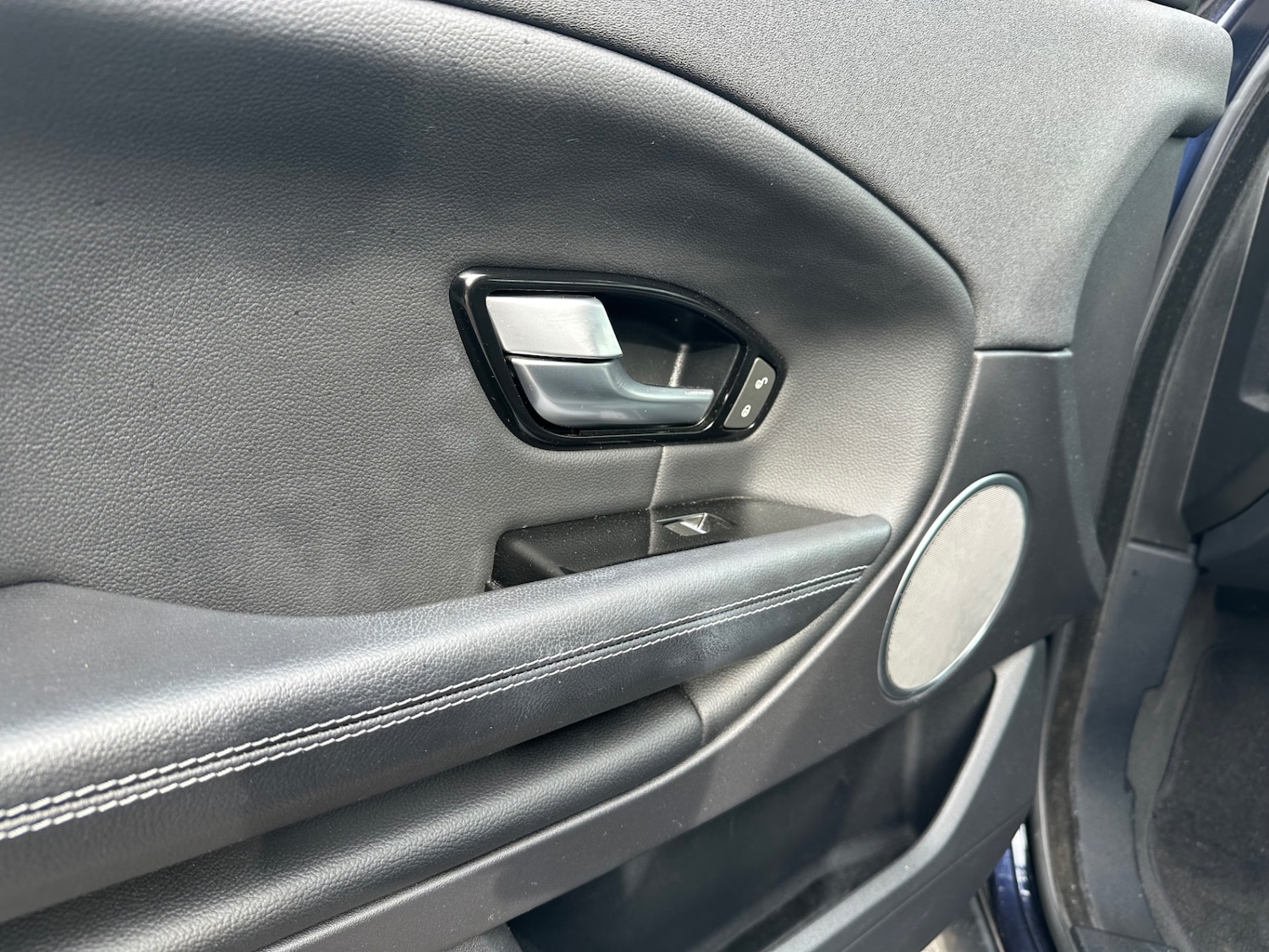 Used Land Rover Range Rover Evoque 2016 for sale - 77854367: Photo 28