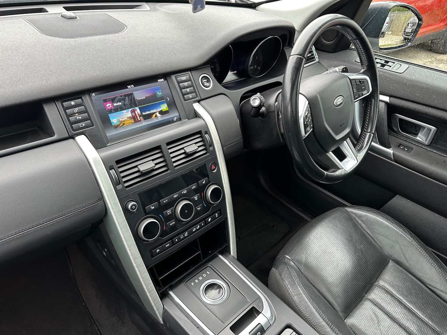 Used Land Rover Discovery Sport 2015 for sale - 77854471: Photo 16