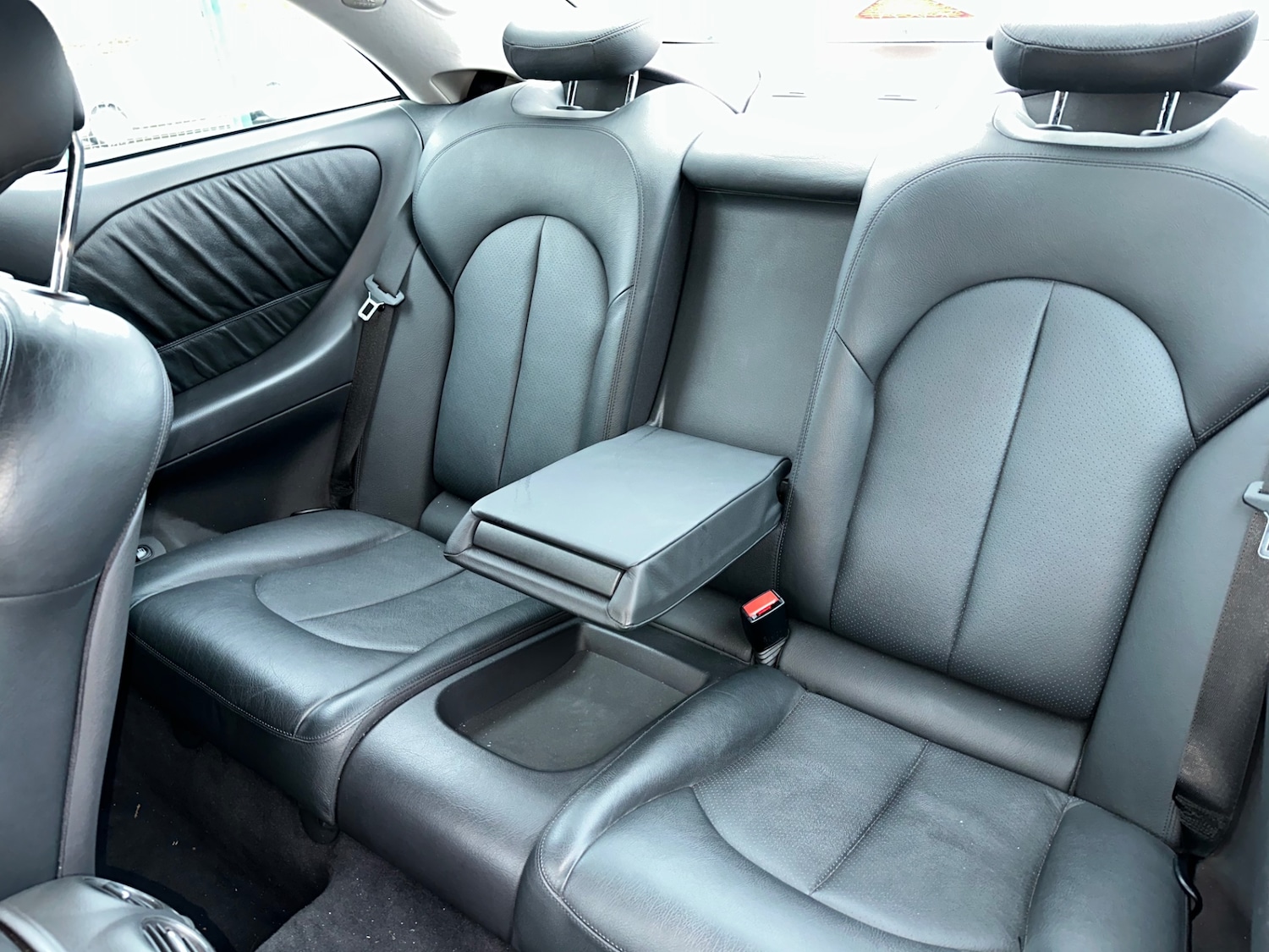 Used Mercedes-Benz CLK 2005 for sale - 76891935: Photo 16