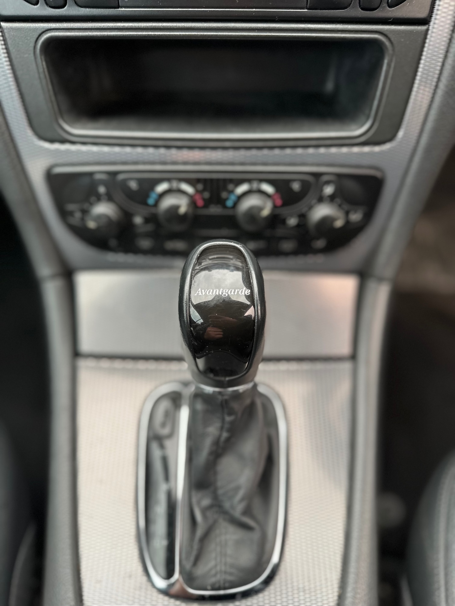 Used Mercedes-Benz CLK 2005 for sale - 76891935: Photo 25