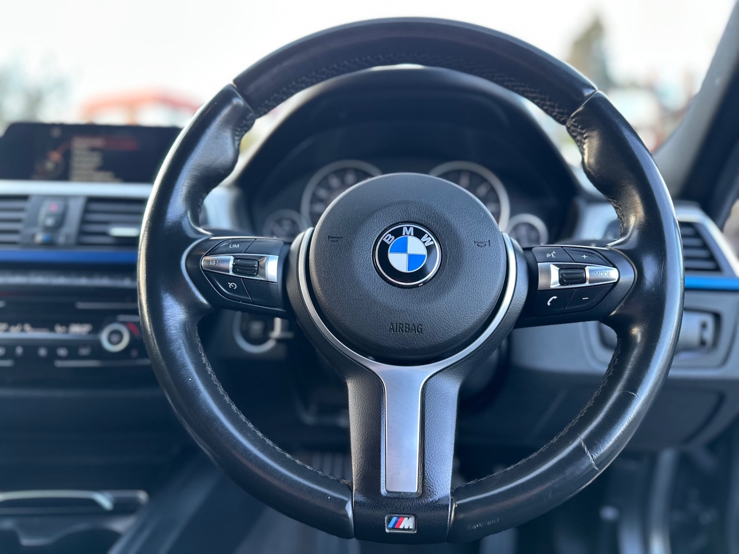 Used BMW 3 Series 2016 for sale - 76976903: Photo 42