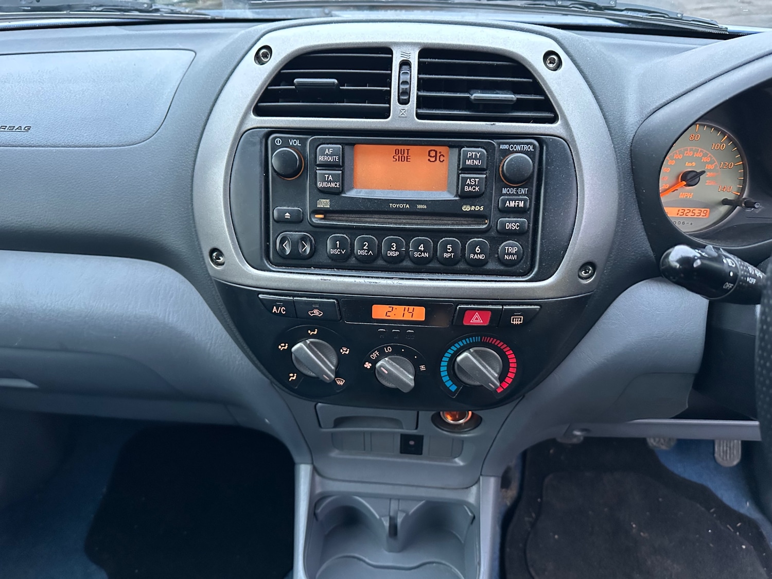 Used Toyota RAV4 2002 for sale - 77210338: Photo 16