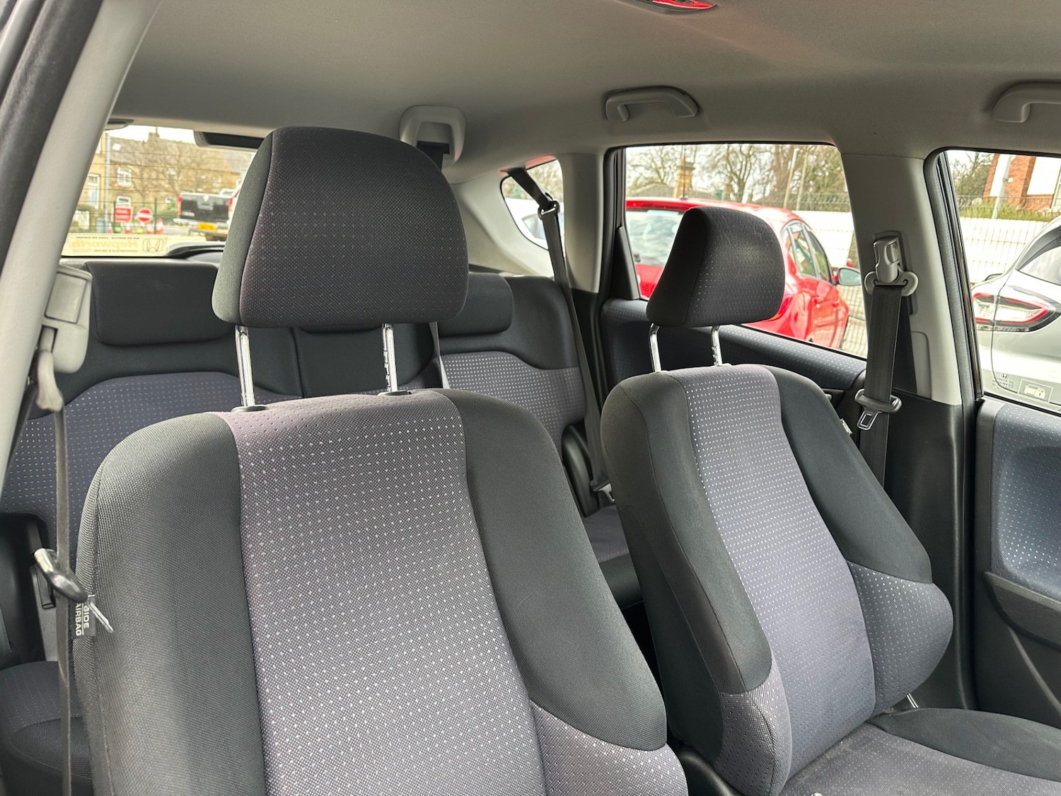 Used Honda Jazz 2010 for sale - 77630960: Photo 9