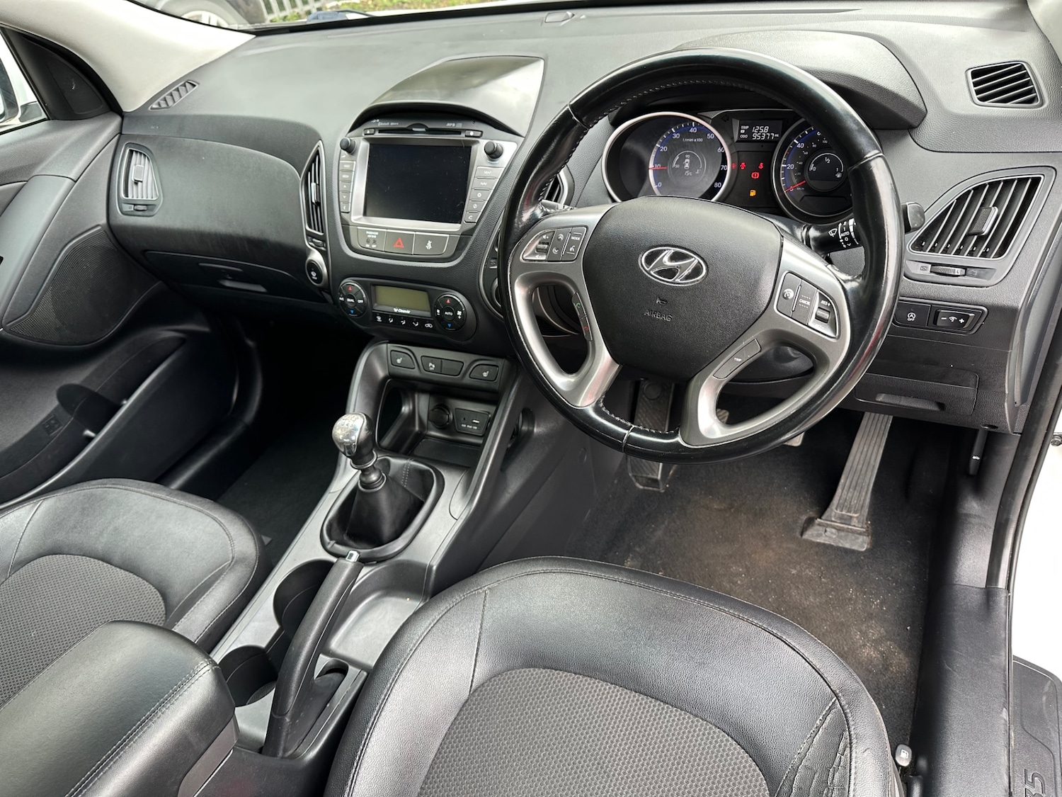 Used Hyundai Ix35 2015 for sale - 76219491: Photo 28