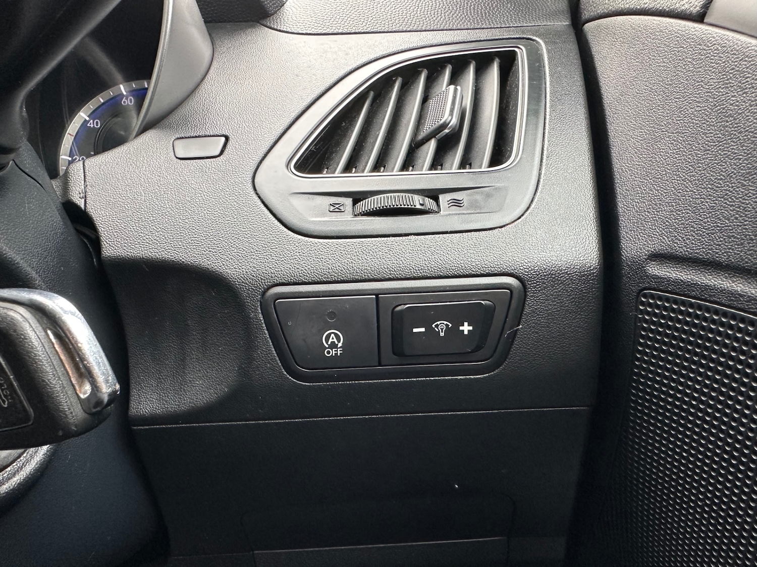 Used Hyundai Ix35 2015 for sale - 76219491: Photo 35