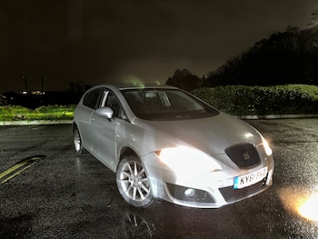 SEAT - Leon