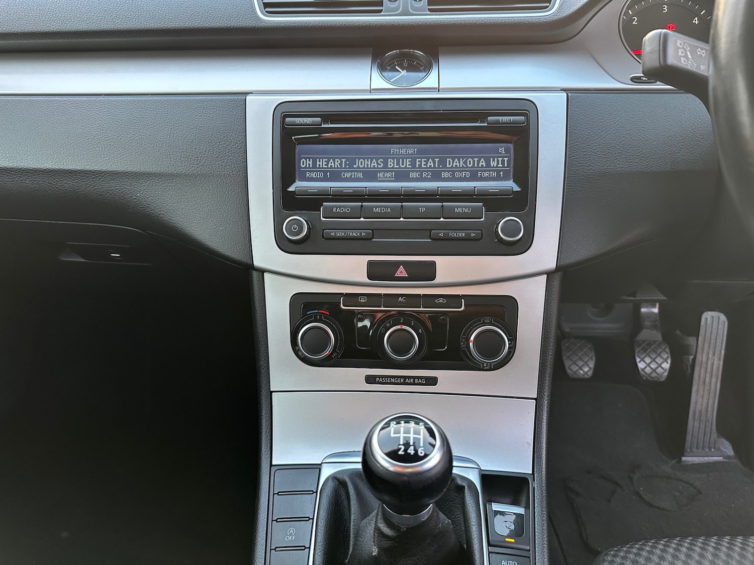 Used Volkswagen Passat 2012 for sale - 77012977: Photo 23