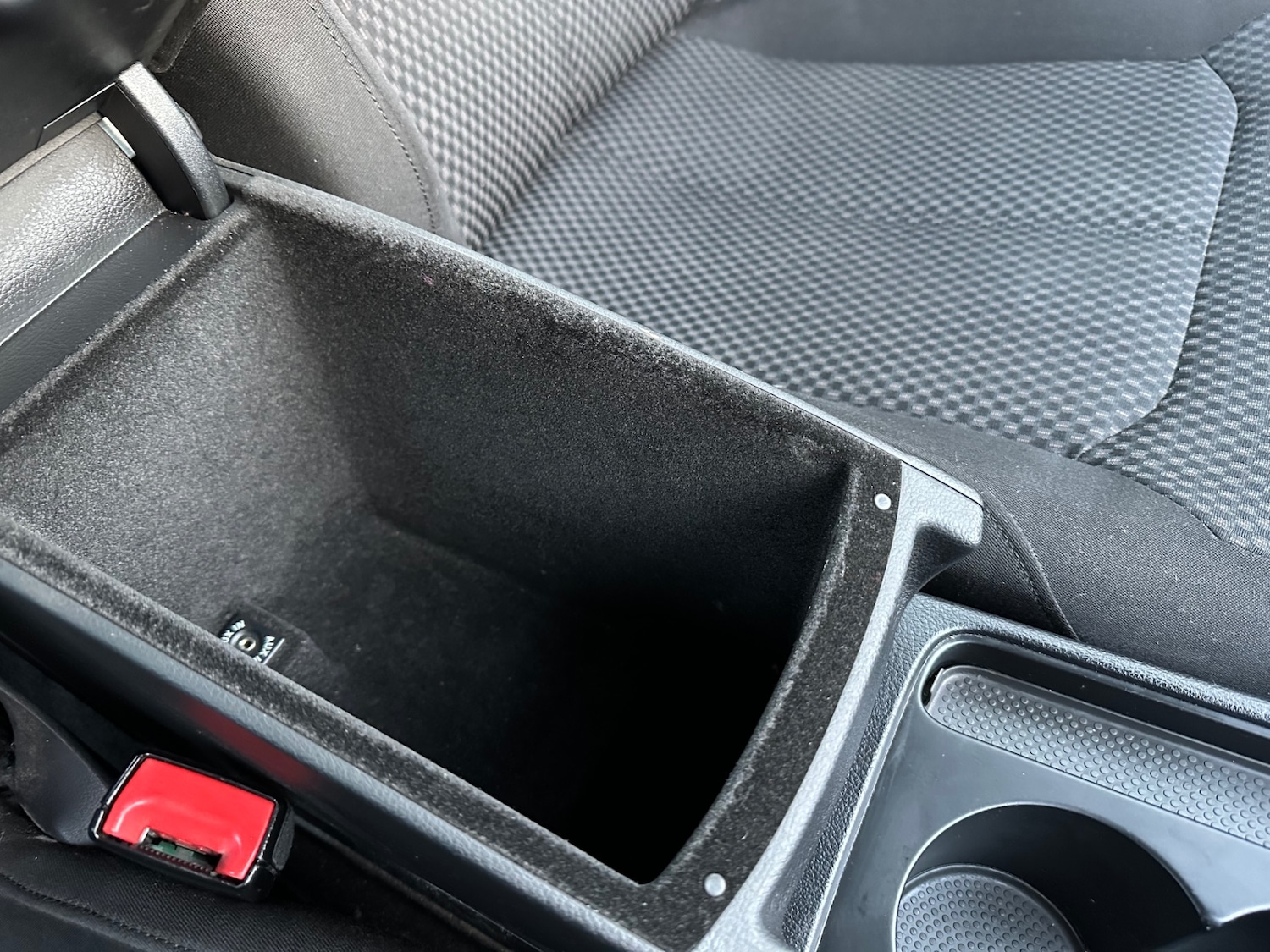 Used Volkswagen Passat 2012 for sale - 77012977: Photo 36