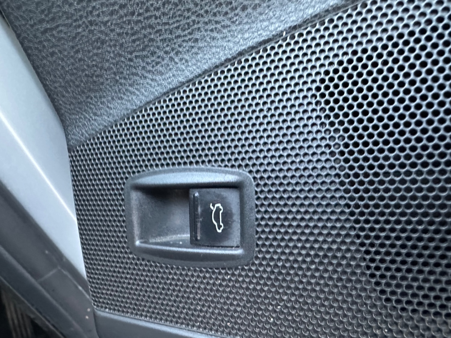 Used Volkswagen Passat 2012 for sale - 77012977: Photo 38