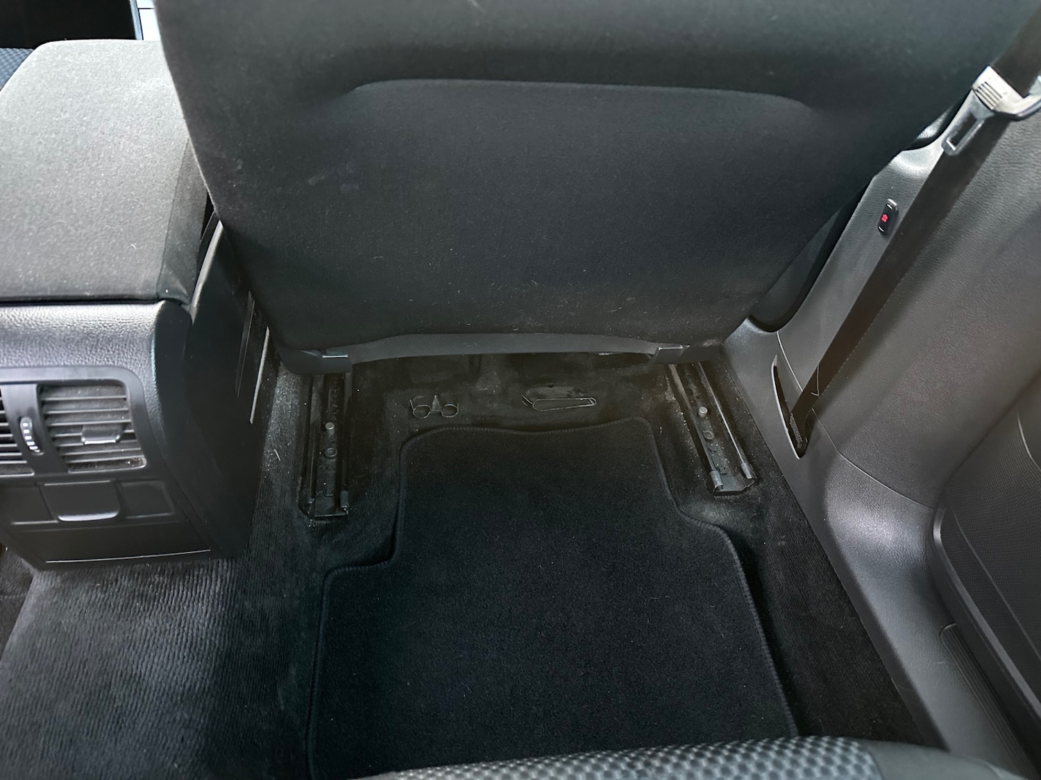 Used Volkswagen Passat 2012 for sale - 77012977: Photo 42