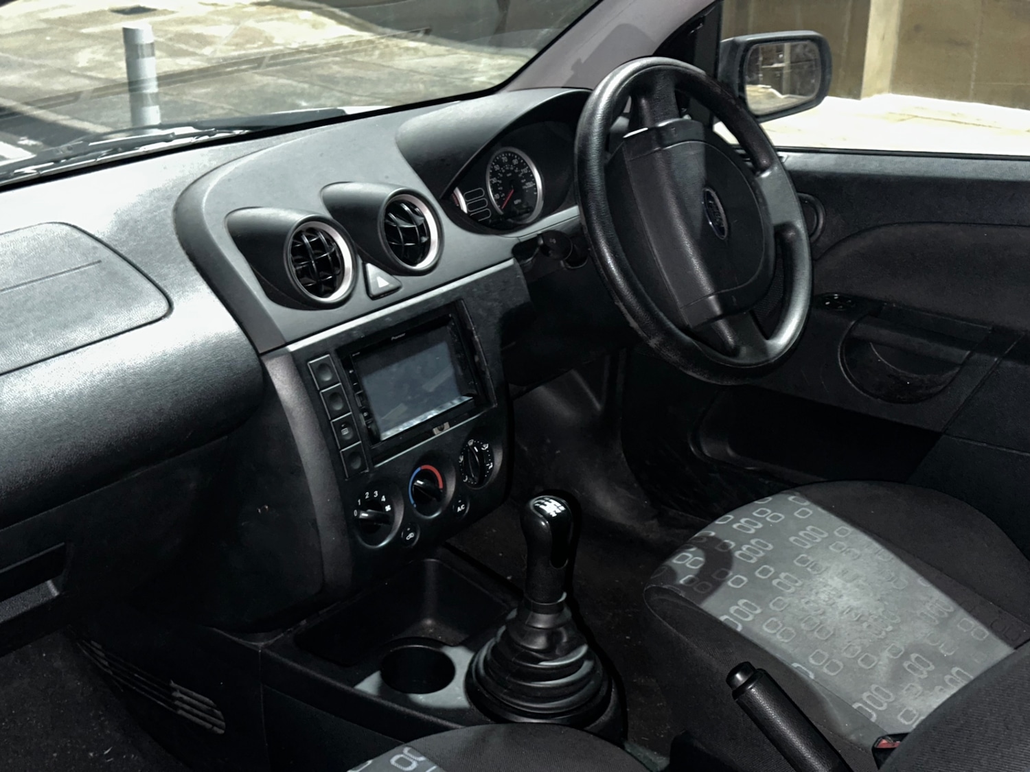 Used Ford Fiesta 2005 for sale - 77685063: Photo 15