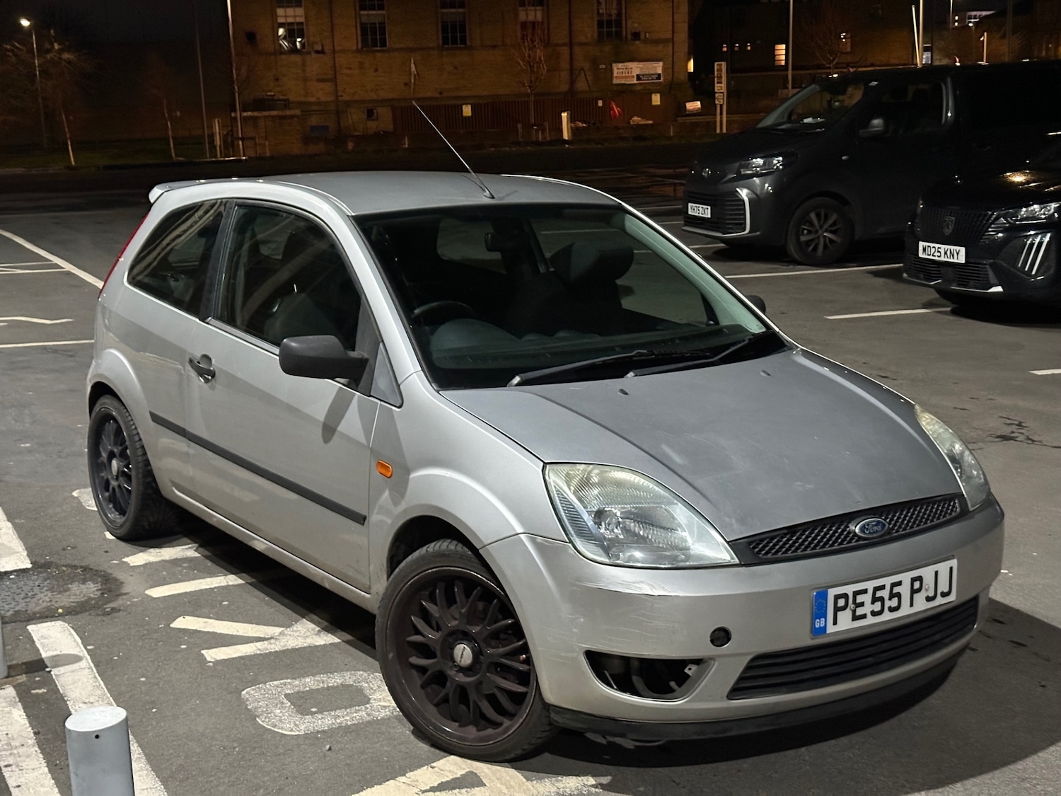Used Ford Fiesta 2005 for sale - 77685063: Photo 2