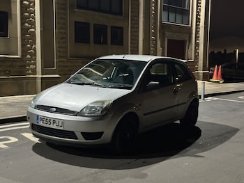 Used Ford Fiesta 2005 for sale - 77685063: Photo