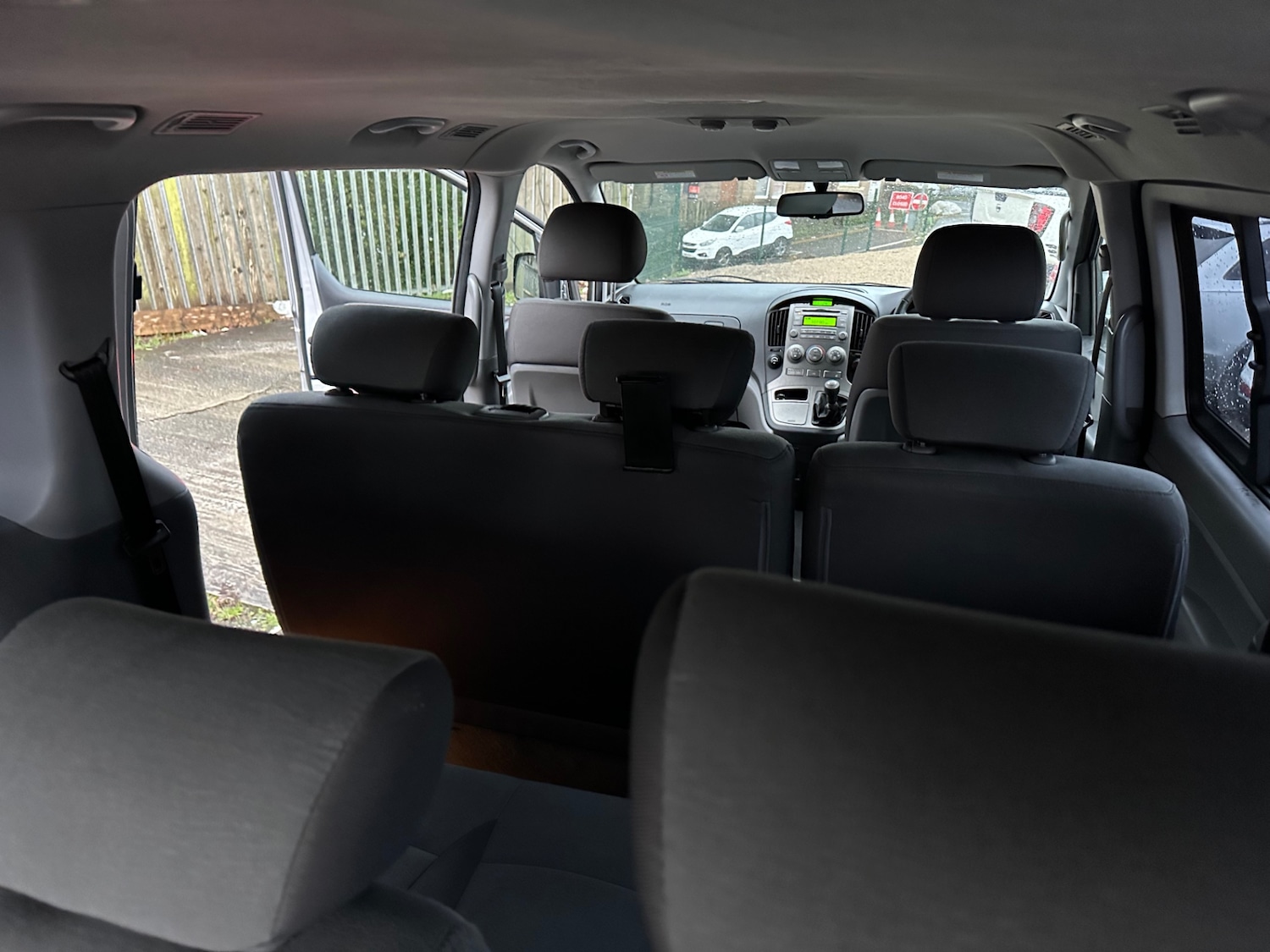 Used Hyundai i800 2011 for sale - 76894502: Photo 19