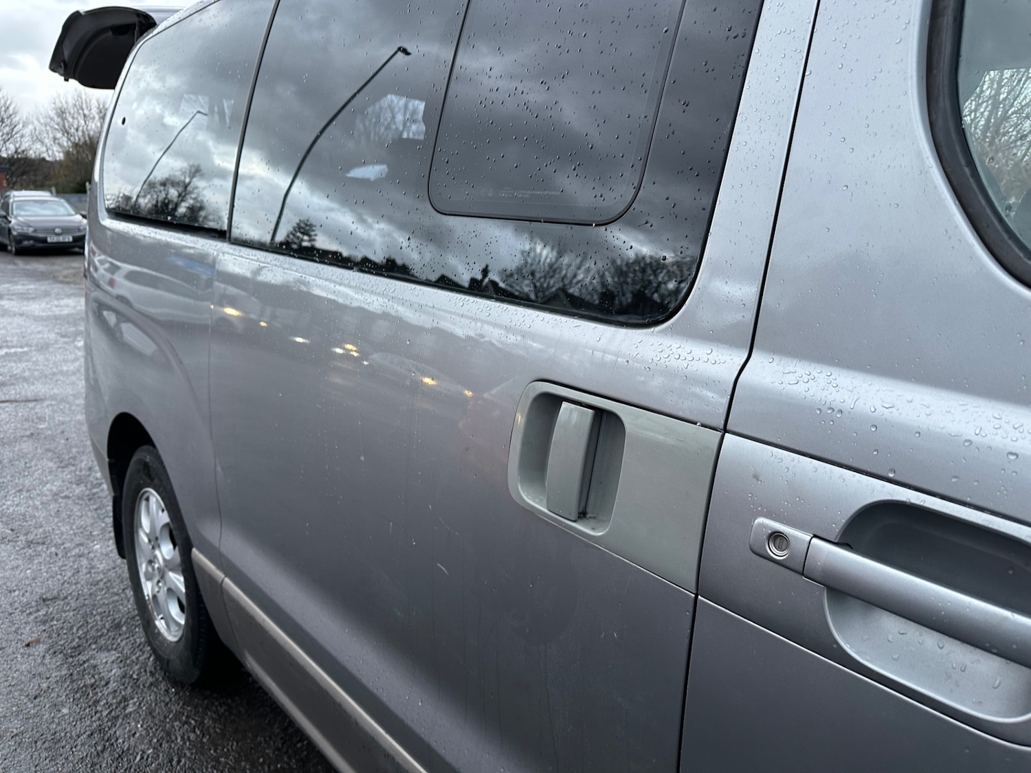 Used Hyundai i800 2011 for sale - 76894502: Photo 21