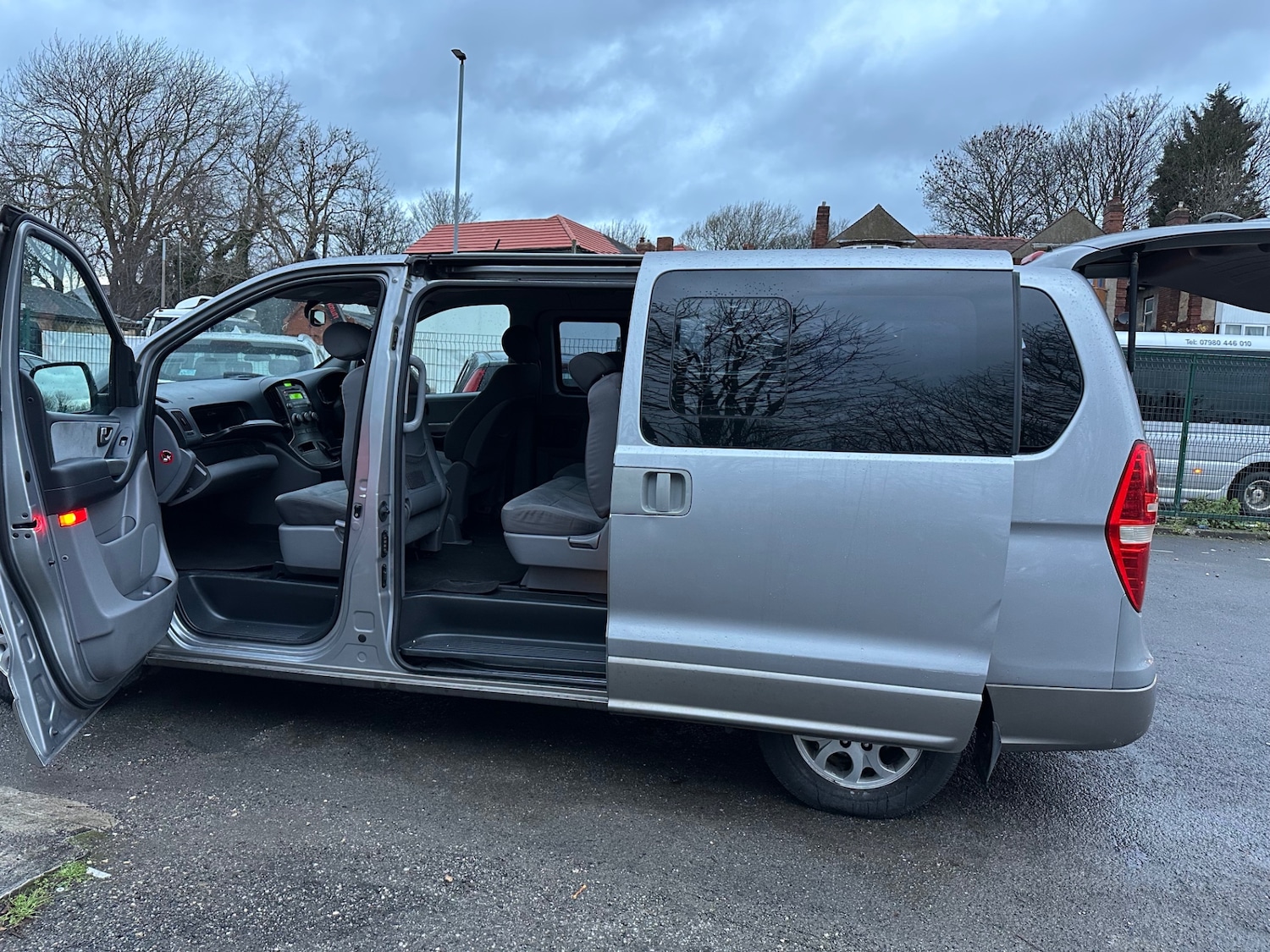 Used Hyundai i800 2011 for sale - 76894502: Photo 39