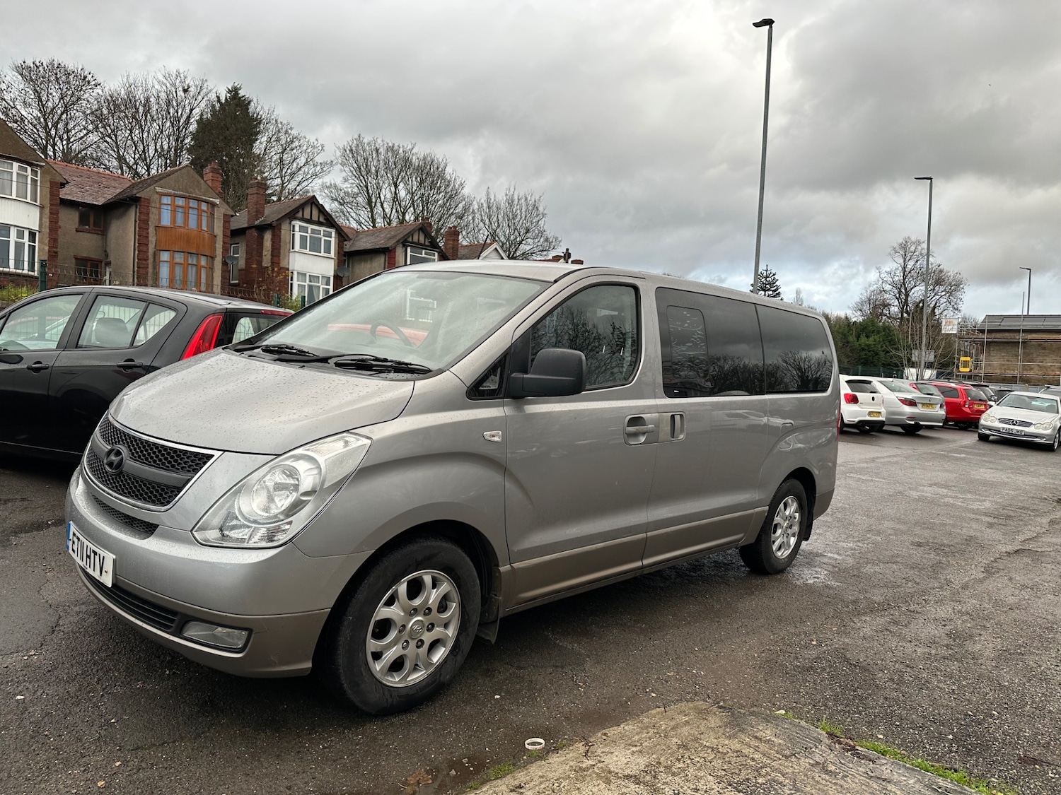 Used Hyundai i800 2011 for sale - 76894502: Photo 4