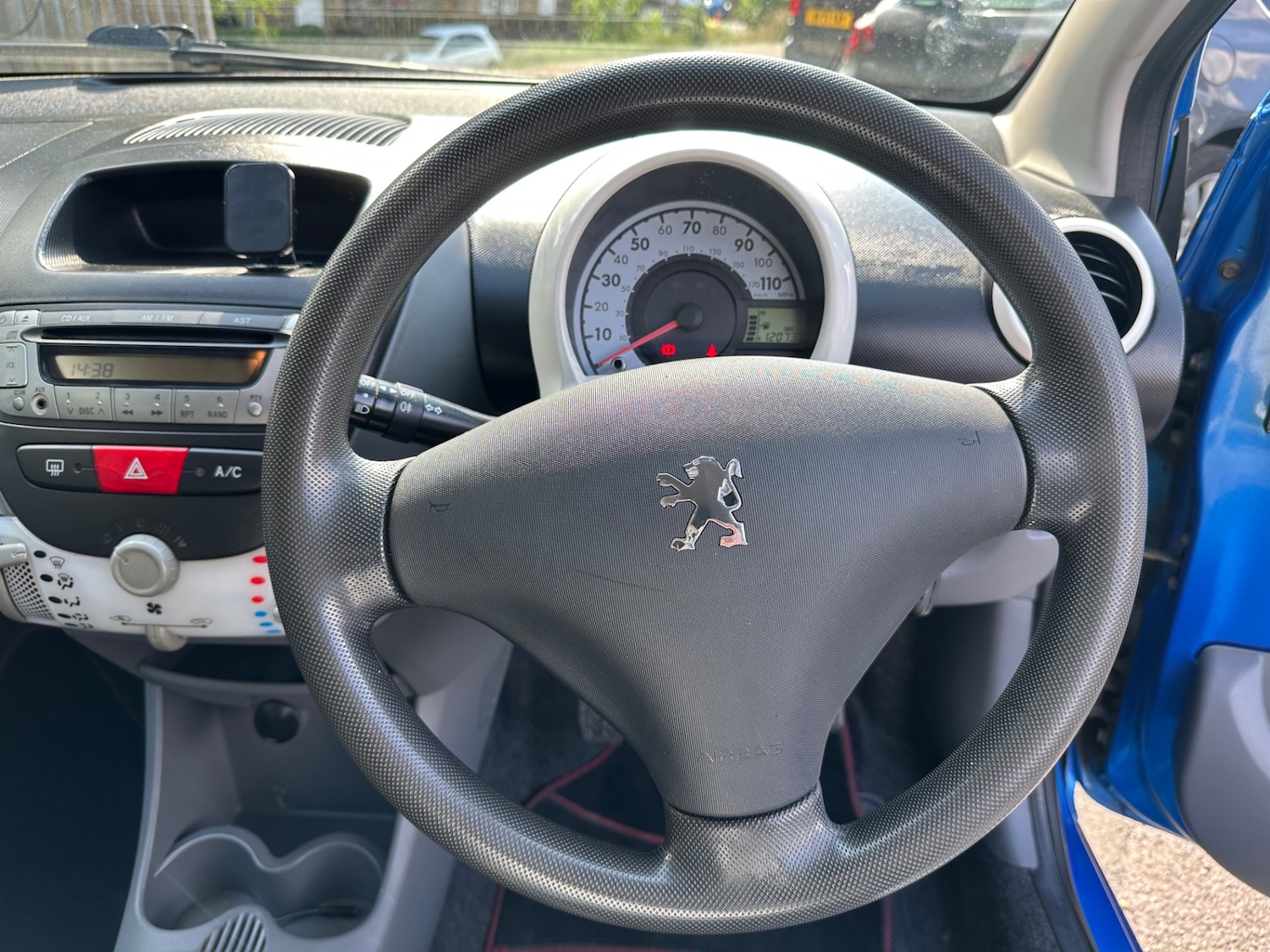 Used Peugeot 107 2011 for sale - 75724981: Photo 30