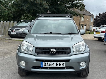 Used Toyota RAV4 2004 for sale - 79112126: Photo