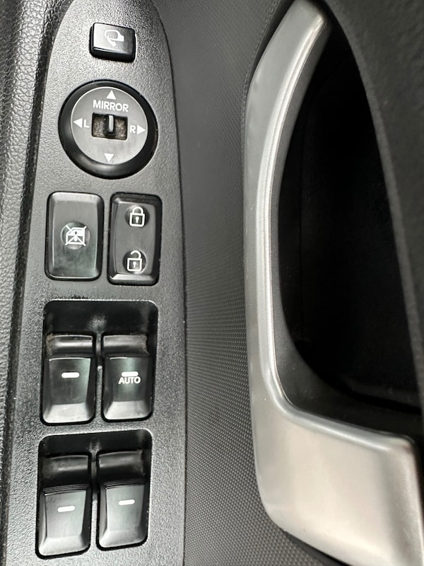 Used Kia Sportage 2015 for sale - 76219345: Photo 35