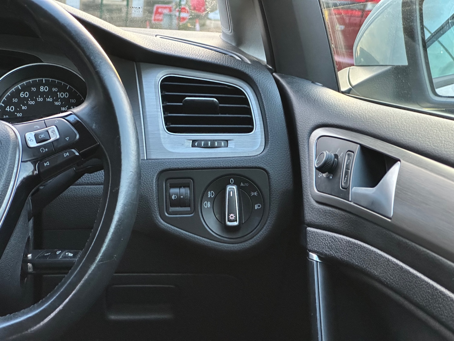 Used Volkswagen Golf 2016 for sale - 77271926: Photo 22