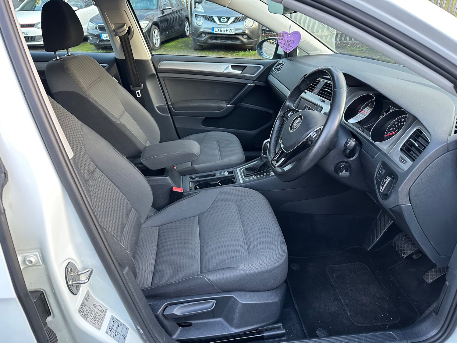 Used Volkswagen Golf 2016 for sale - 77271926: Photo 24