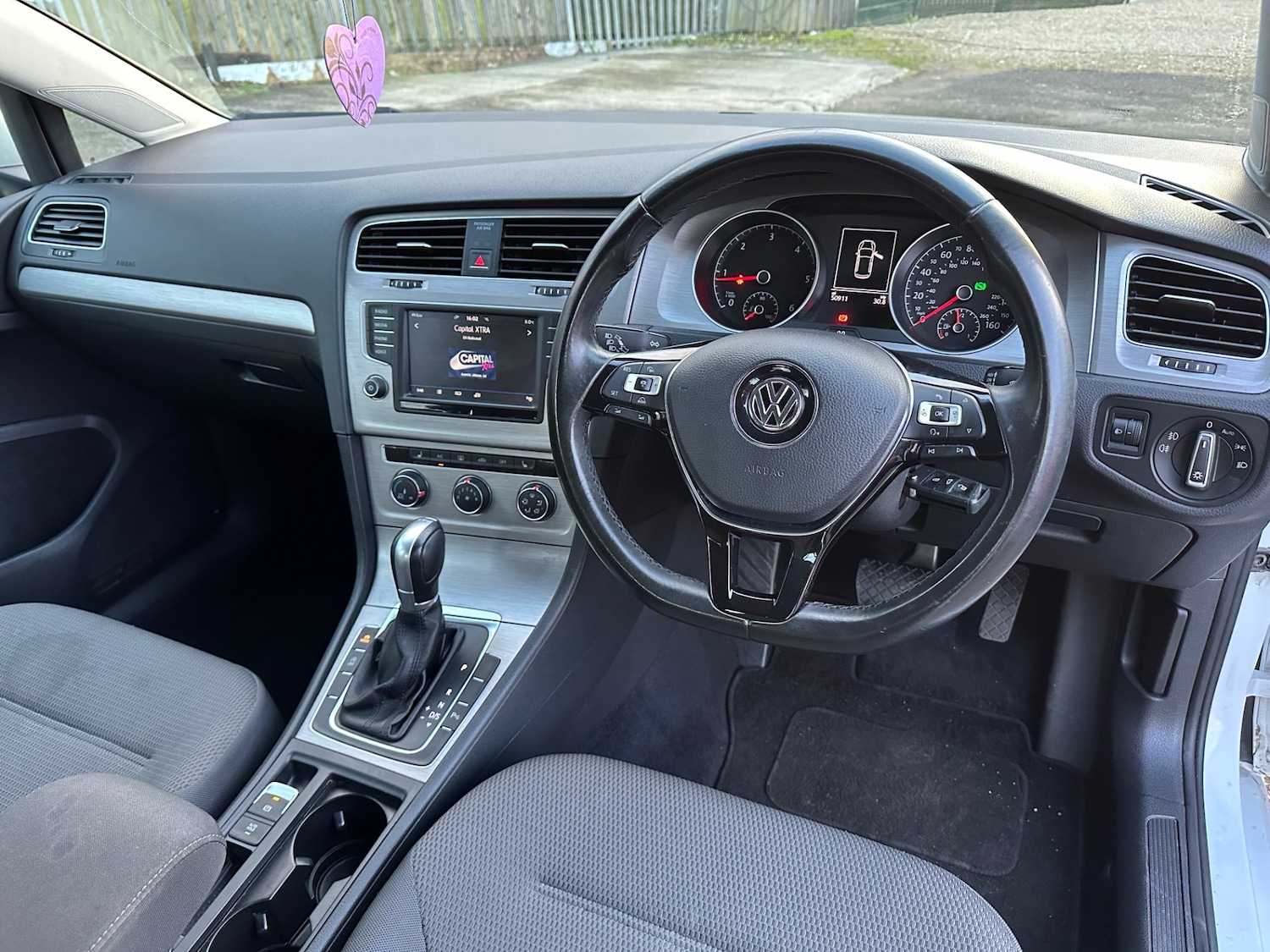 Used Volkswagen Golf 2016 for sale - 77271926: Photo 25