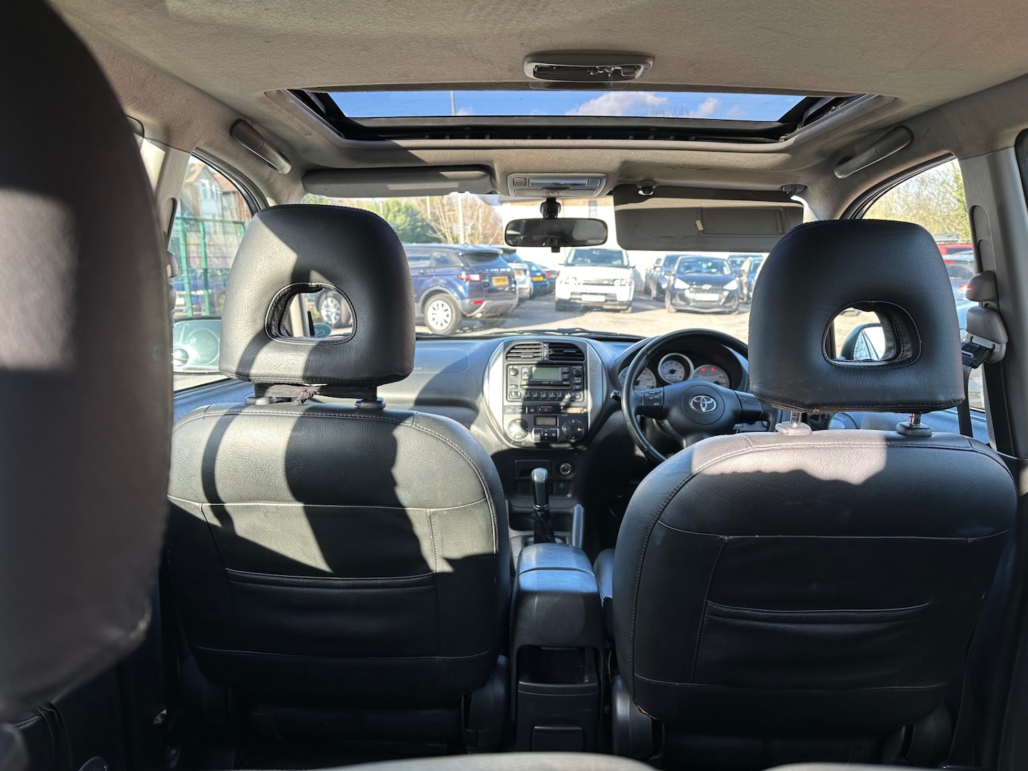 Used Toyota RAV4 2004 for sale - 77890535: Photo 24