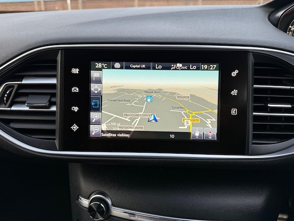 Used Peugeot 308 2017 for sale - 74489306: Photo 7