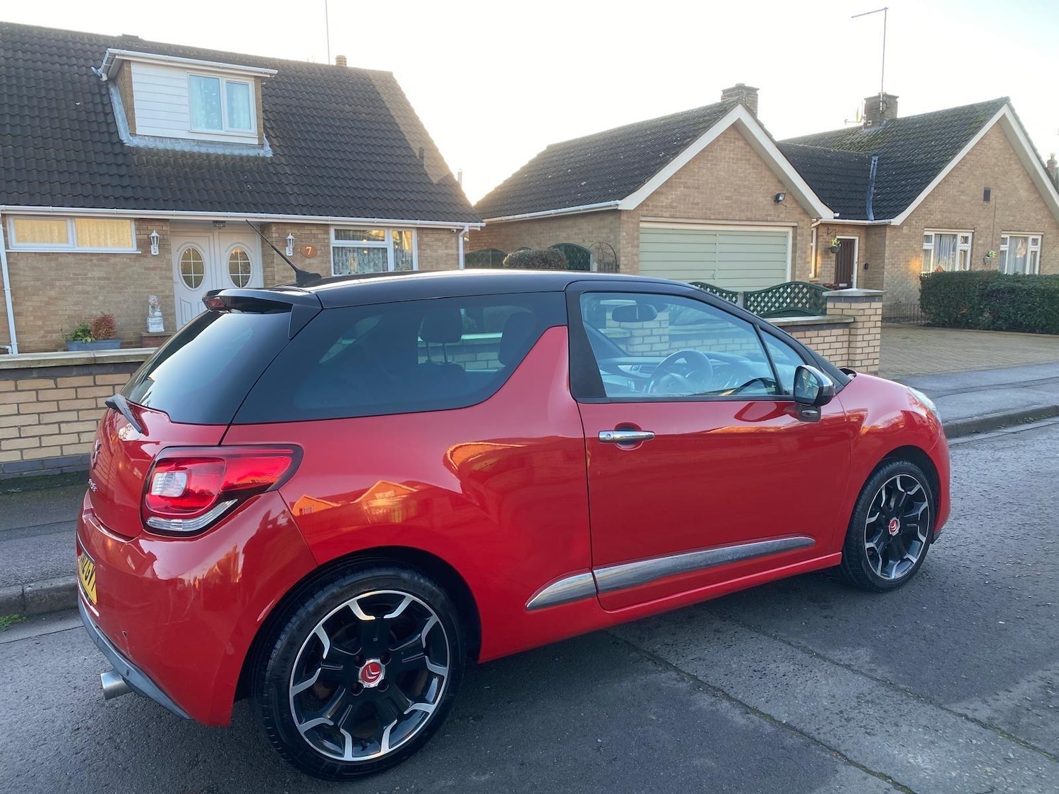 Used Citroen DS3 2012 for sale - 76802150: Photo 2