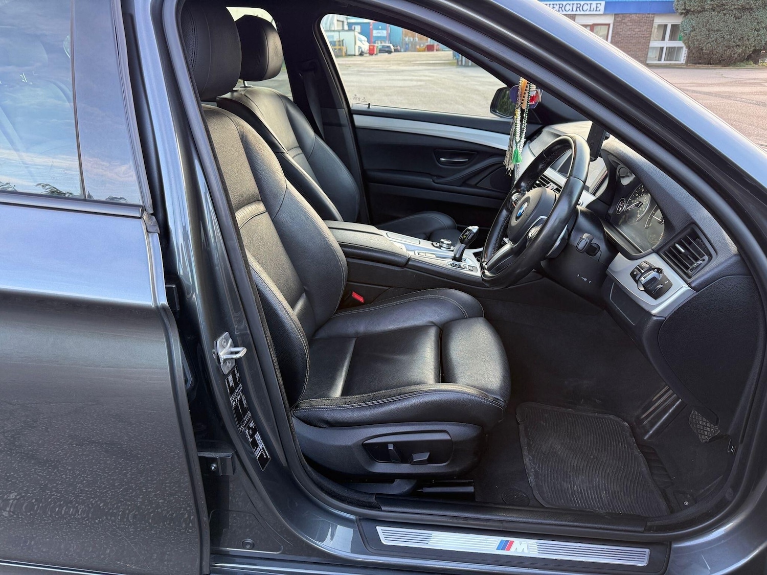 Used BMW 5 Series 2016 for sale - 76935938: Photo 5