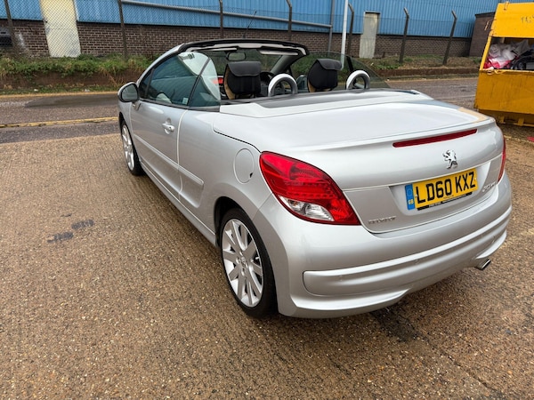 Used Peugeot 207 CC 2010 for sale - 76167518: Photo 13