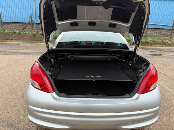 Used Peugeot 207 CC 2010 for sale - 76167518: Photo 20