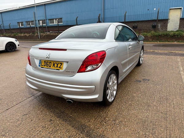 Used Peugeot 207 CC 2010 for sale - 76167518: Photo 8