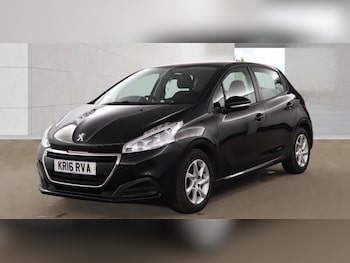 Used Peugeot 208 2016 for sale - 79387971: Photo