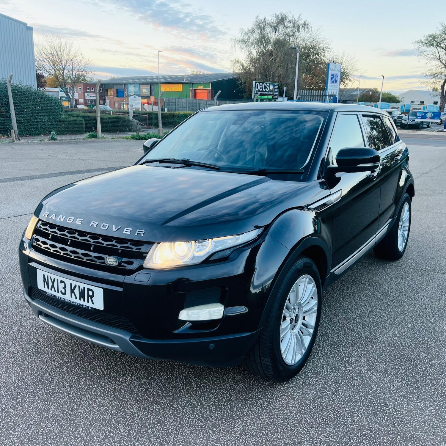 Used Land Rover Range Rover Evoque 2013 for sale - 76388977: Photo 5