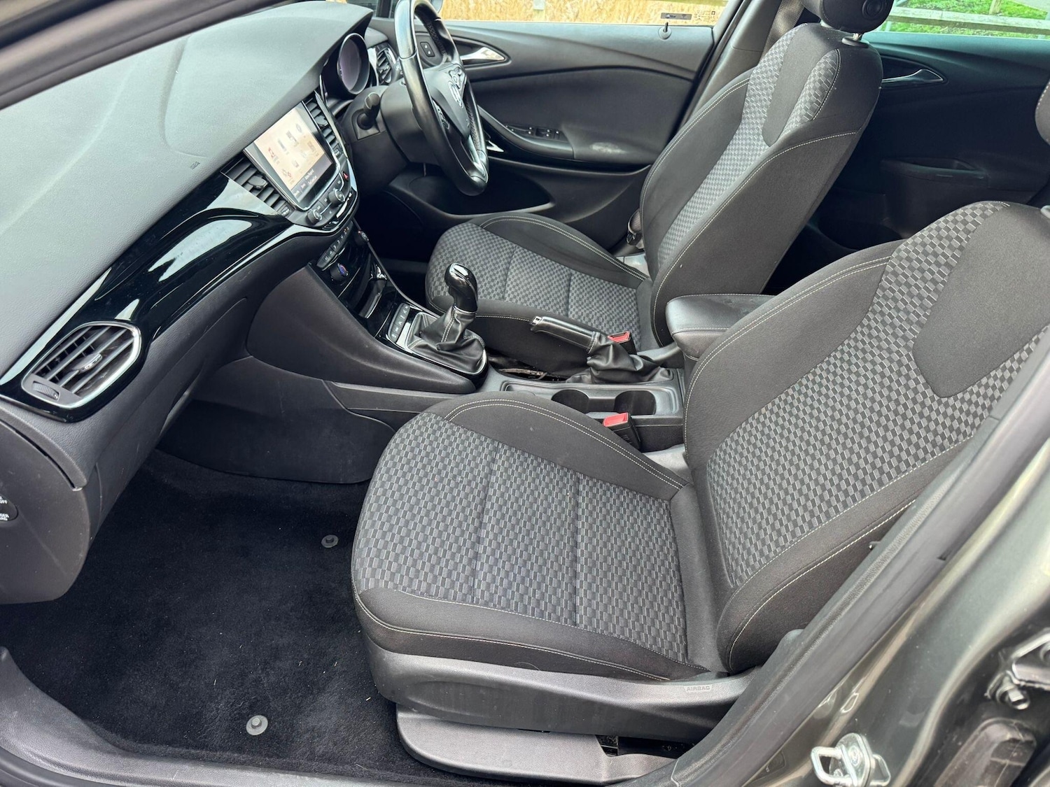 Used Vauxhall Astra 2017 for sale - 76913558: Photo 15