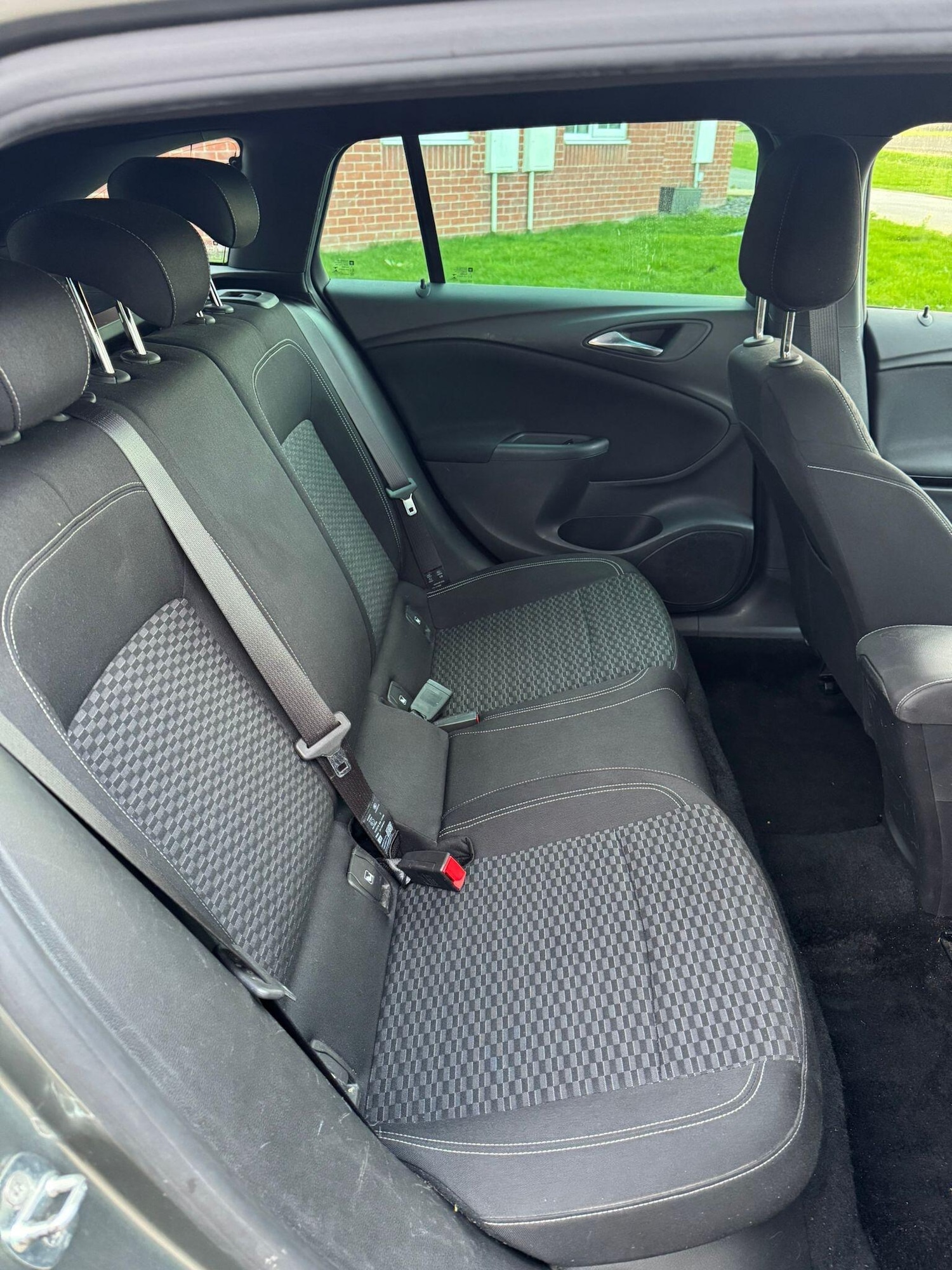 Used Vauxhall Astra 2017 for sale - 76913558: Photo 25