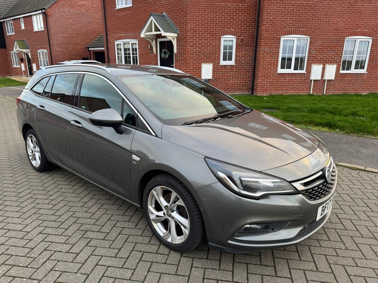 Used Vauxhall Astra 2017 for sale - 76913558: Photo 9