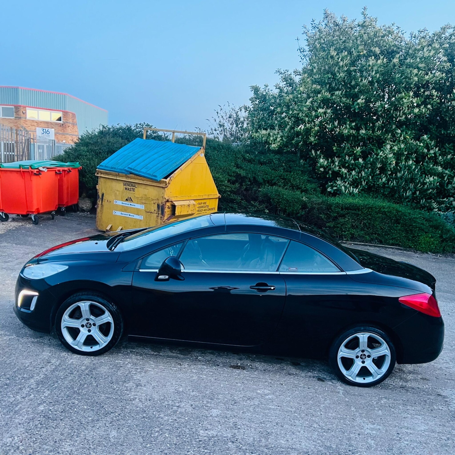 Used Peugeot 308 2014 for sale - 78157924: Photo 30