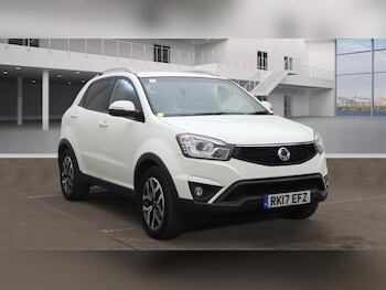 (17) - 2.2D ELX Auto 4WD Euro 6 5dr
