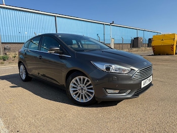 Used Ford Focus 2017 for sale - 75563035: Photo