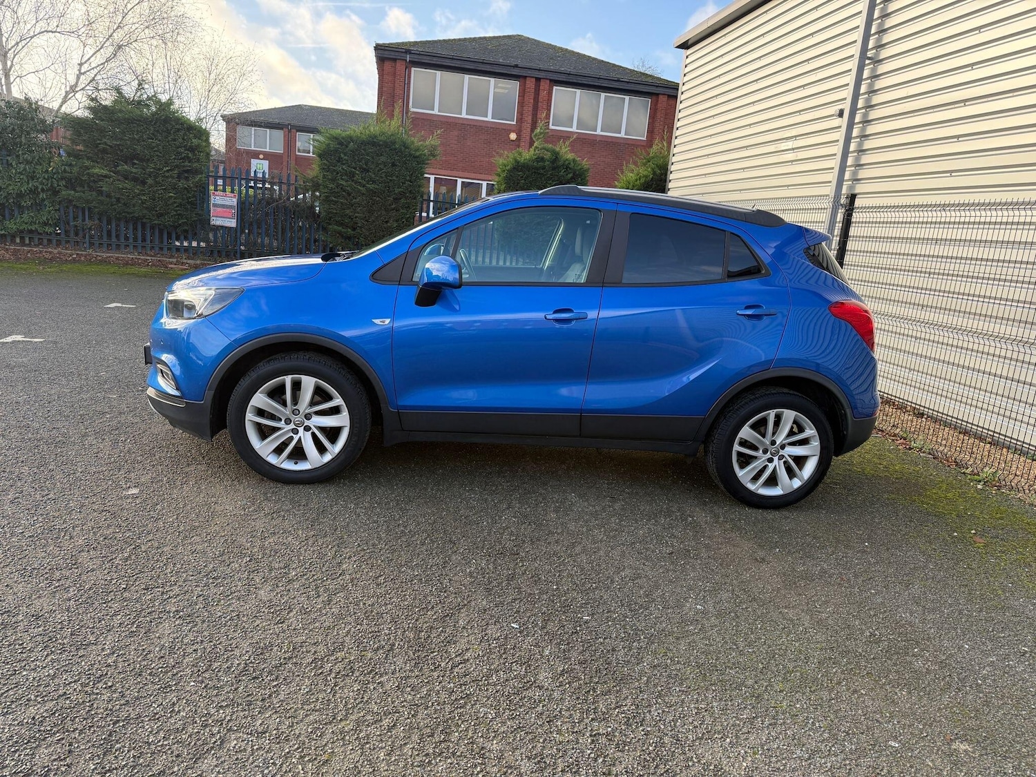 Used Vauxhall Mokka X 2017 for sale - 76887297: Photo 2