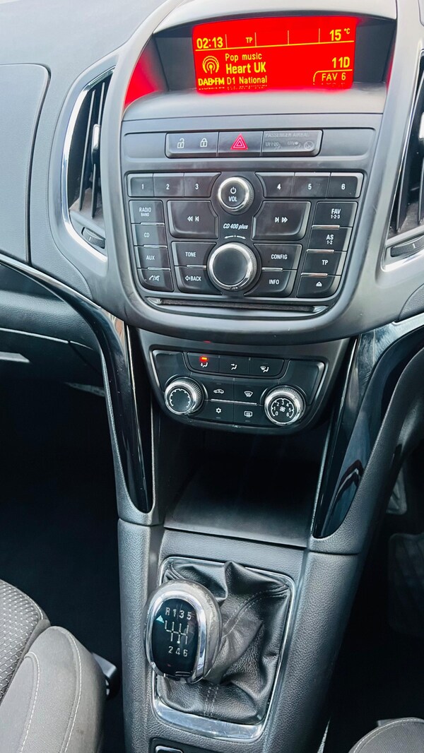 Used Vauxhall Zafira Tourer 2015 for sale - 74409825: Photo 13