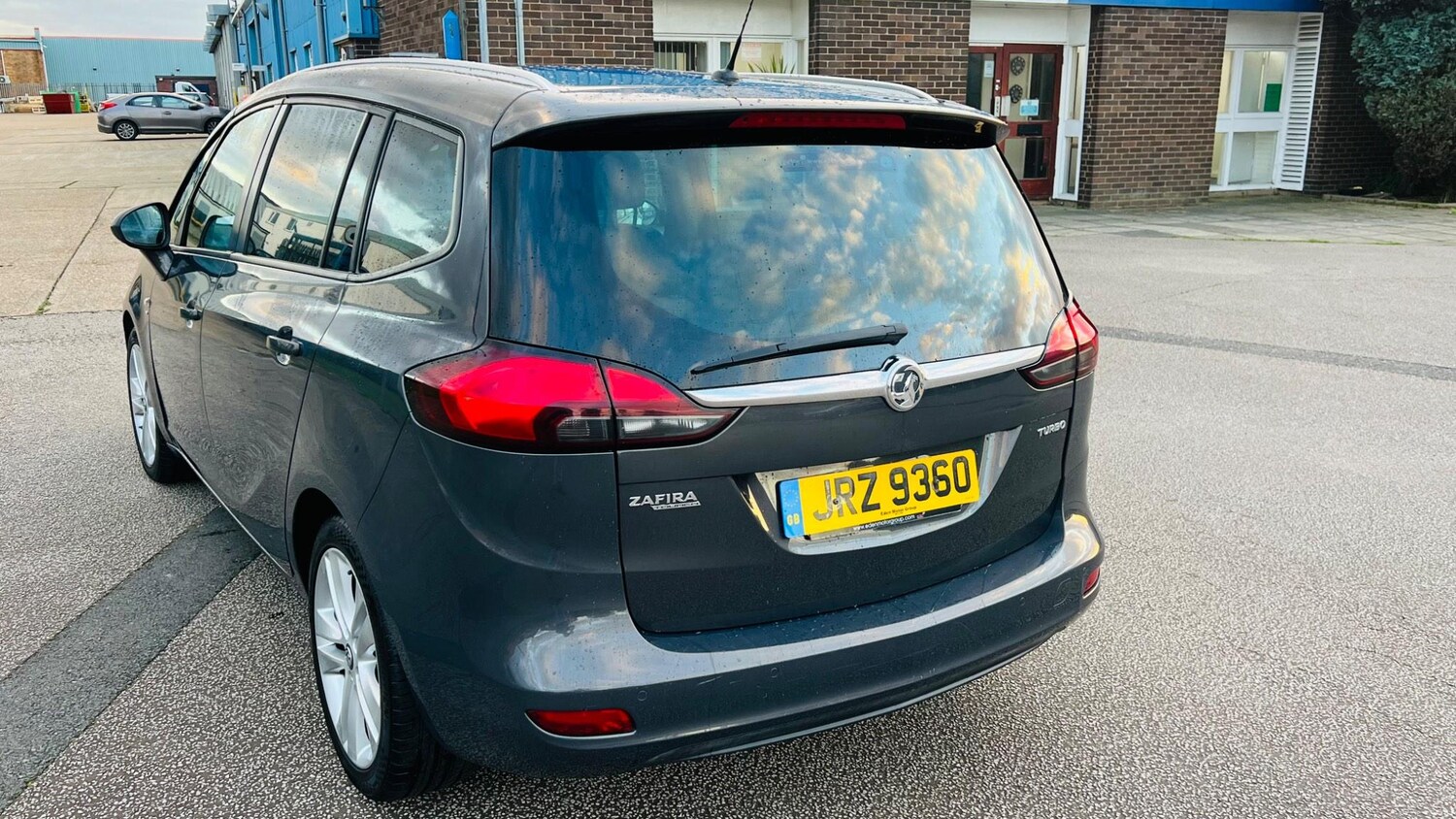 Vehicle 5