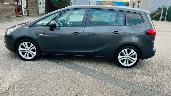 Used Vauxhall Zafira Tourer 2015 for sale - 74409825: Photo 7