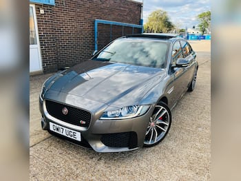 Used Jaguar XF 2017 for sale - 79688385: Photo