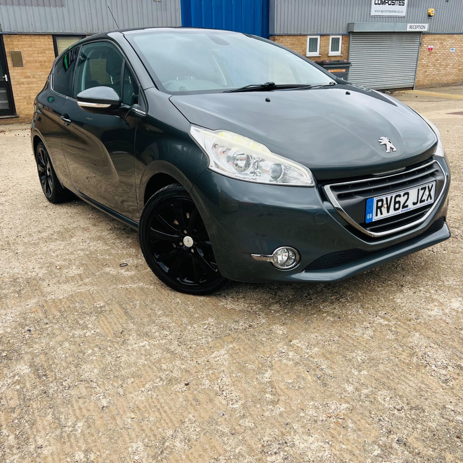 Used Peugeot 208 for sale - 78141424: Photo 1